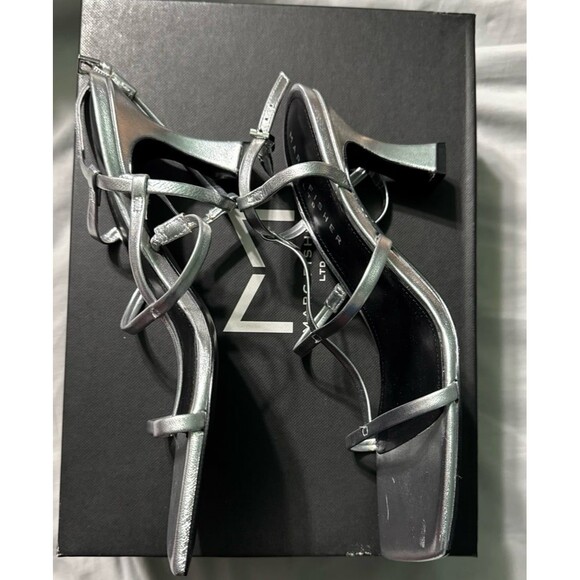 Marc Fisher Dennie T-Strap Silver Sandals - Picture 5 of 7